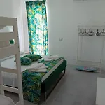 度假居 Oasi Tropicale *