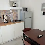 度假居 Oasi Tropicale 格拉内利