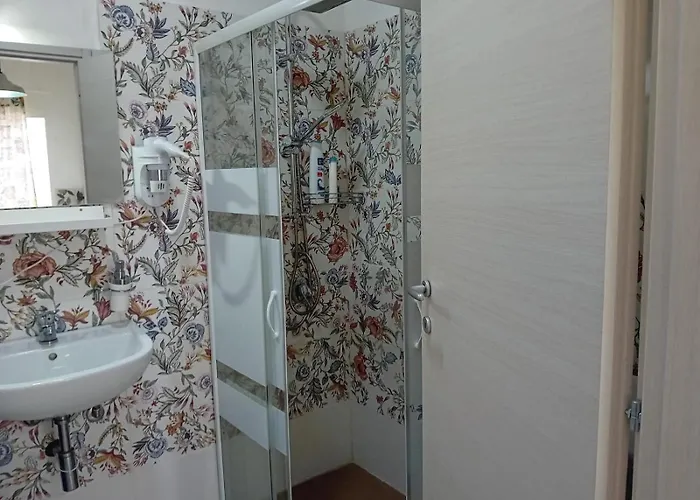 Oasi Tropicale Дом отдыха Гранелли