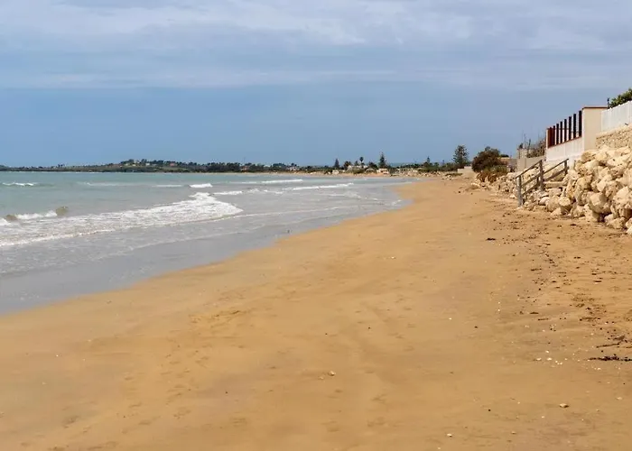 Oasi Tropicale Дом отдыха *