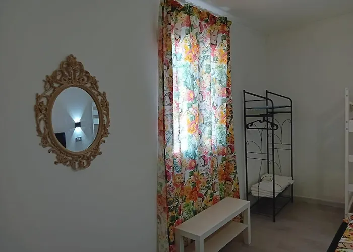 Oasi Tropicale Дом отдыха Гранелли